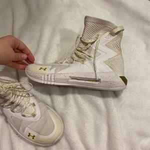 Under armor volleyball shoes